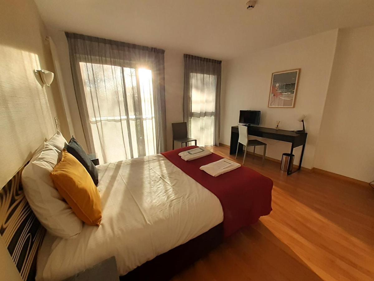 La Villa Des Golf.E.S Theix Eksteriør billede